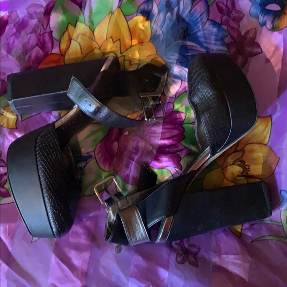 Women shoes